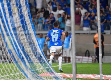 Kaio Jorge abriu o placar no Mineirão, mas o Cruzeiro acabou levando o gol de empate do Lanús no jogo de ida das semifinais da Copa Sul-Americana -  (crédito: Alexandre Guzanshe/EM/D.A Press)