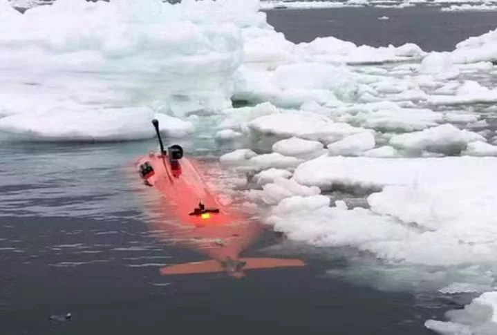 Robô que desapareceu misteriosamente na Antártica descobriu estrutura 