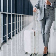 Como as novas regras de bagagens da Gol e da Latam impactam as viagens? - Senivpetro/Freepik