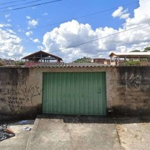 Centro Socioeducativo autoriza jovens a comprar sardinha e batata palha - Google Street View