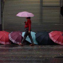 MG: 249 cidades estão em alerta para chuva forte e ventos de até 100 km/h - Túlio Santos/EM/D.A.Press