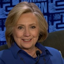 Hillary Clinton faz aniversário; relembre primeiras-damas famosas - The Howard Stern Show/Youtube