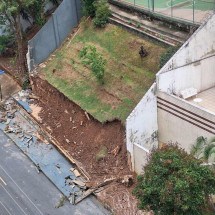 Chuva em BH: muro de área de lazer de prédio desaba no Buritis