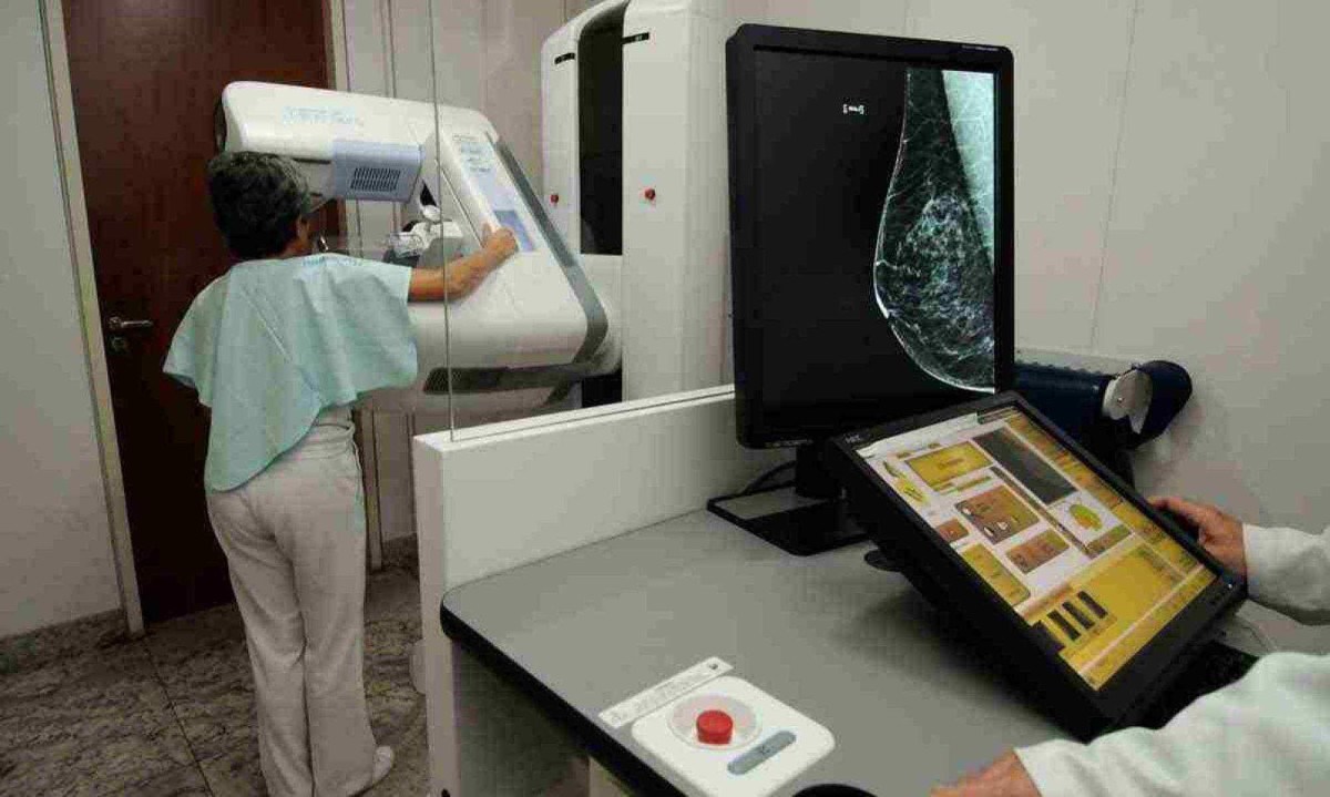  Prevenção, incluindo a mamografia, é fundamental para o diagnóstico precoce e eficácia do tratamento contra o tumor
 -  (crédito: Jair Amaral/EM/D.A Press)