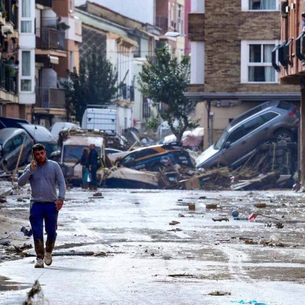 Tempestade Violenta Provoca Ao Menos 62 Mortes Na Espanha tempestade-violenta-provoca-ao-menos-62-mortes-na-espanha