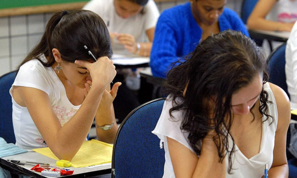 As provas do Exame Nacional do Ensino Médio (Enem) 2024 serão realizadas nos dias 3 e 10 de novembro. São 4,3 milhões de inscritos confirmados.  -  (crédito: Agencia Brasil / Wikimedia Commons)