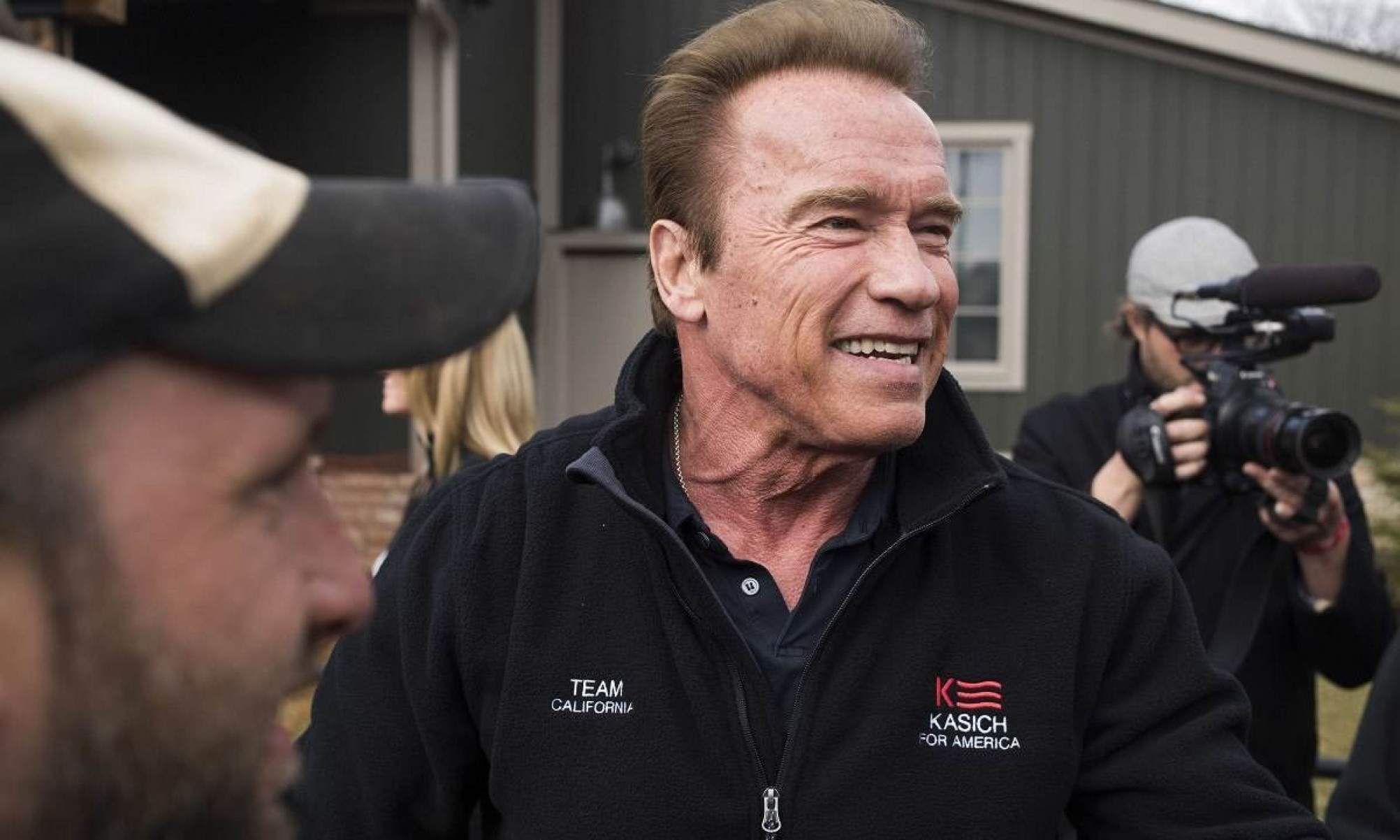 Republicano, Arnold Schwarzenegger declara voto em Kamala Harris