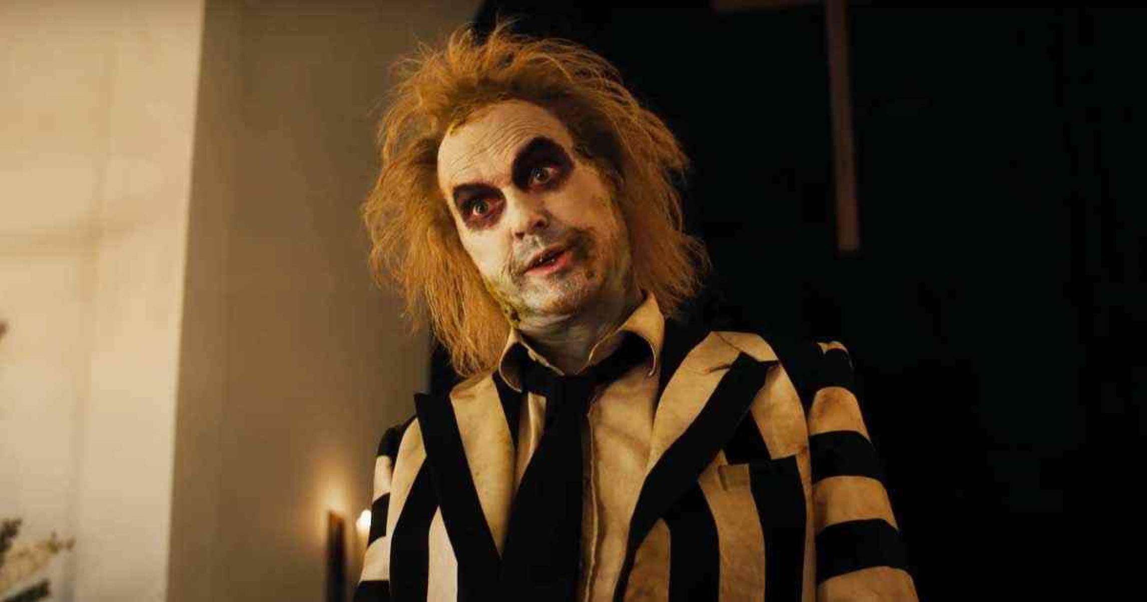 Michael Kaeton interpreta o espírito Beetlejuice nos dois filmes da franquia "Os fantasmas se divertem"