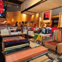 Senado aprova projeto de lei sobre preço de livros recém-lançados 