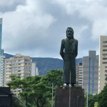 Chuva a qualquer momento em todo estado, especialmente no Triângulo - Jair Amaral/EM/D.A.Press