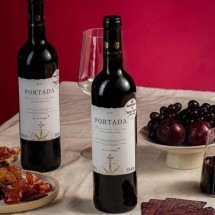 Lojas de vinhos extrapolam a venda de garrafas e oferecem outros serviços - Evino/Divulgação