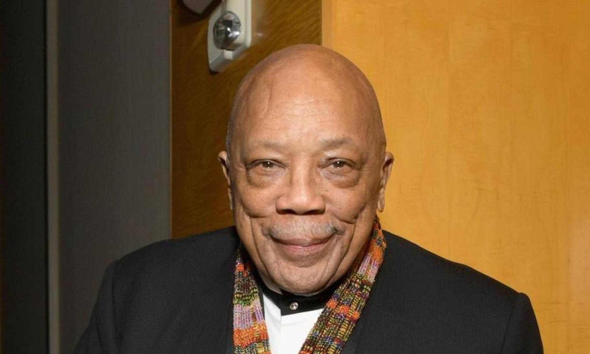 Morre Quincy Jones: quem foi o gigante da música que trabalhou com Michael Jackson, Frank Sinatra e Milton Nascimento -  (crédito: BBC Geral)