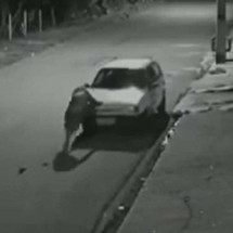 Ladrões se arrependem e devolvem carro furtado no Sul de Minas - TV Alterosa/Reprodu&ccedil;&atilde;o