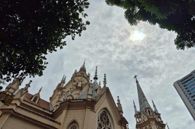 Terça-feira (5/11) com tempo nublado e condição e chuva ao longo do dia em Minas Gerais -  (crédito: Jair Amaral/EM/D.A Press)