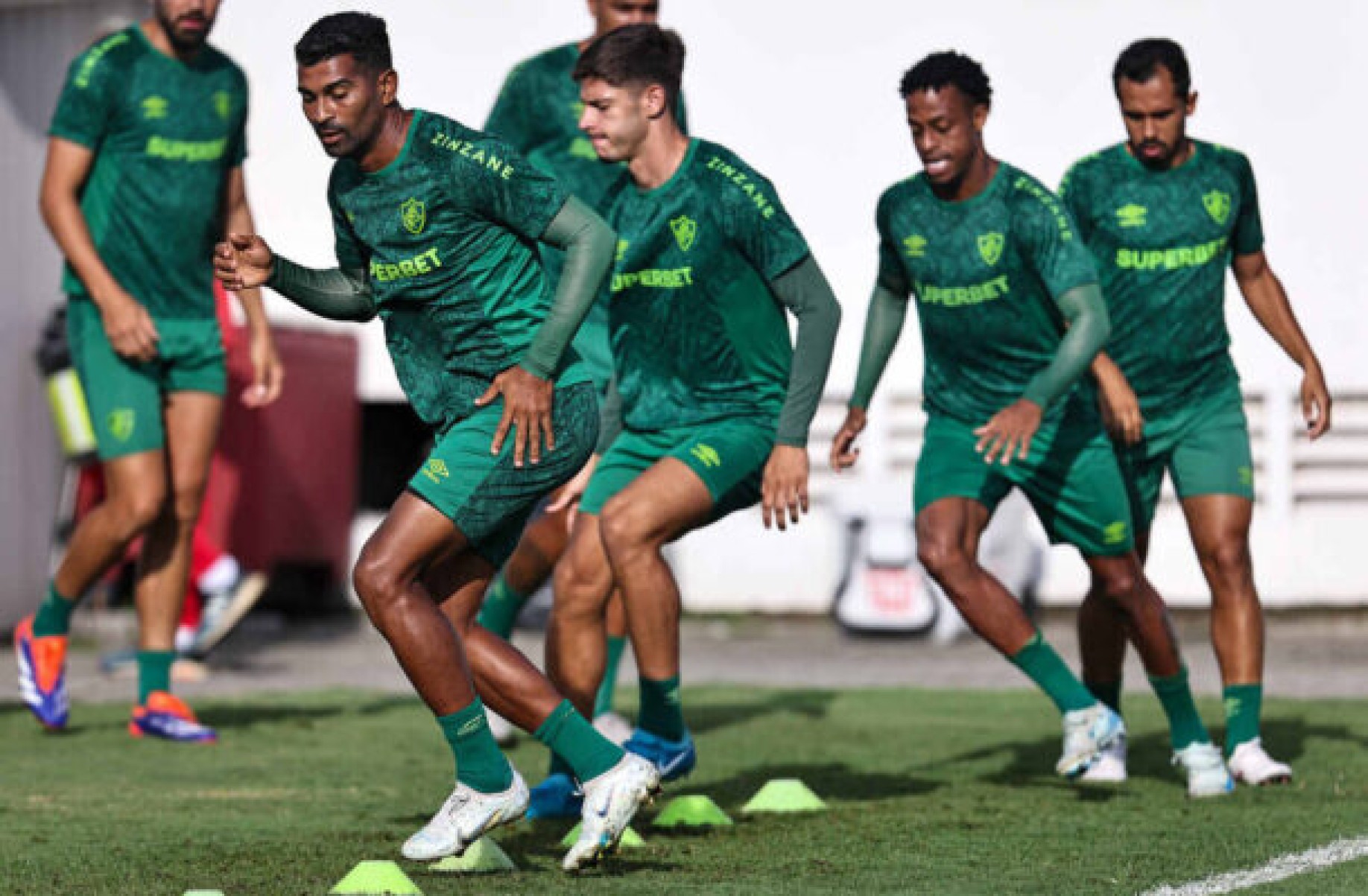 Fluminense tem seis suspensos para duelo com o Internacional pelo Brasileirão