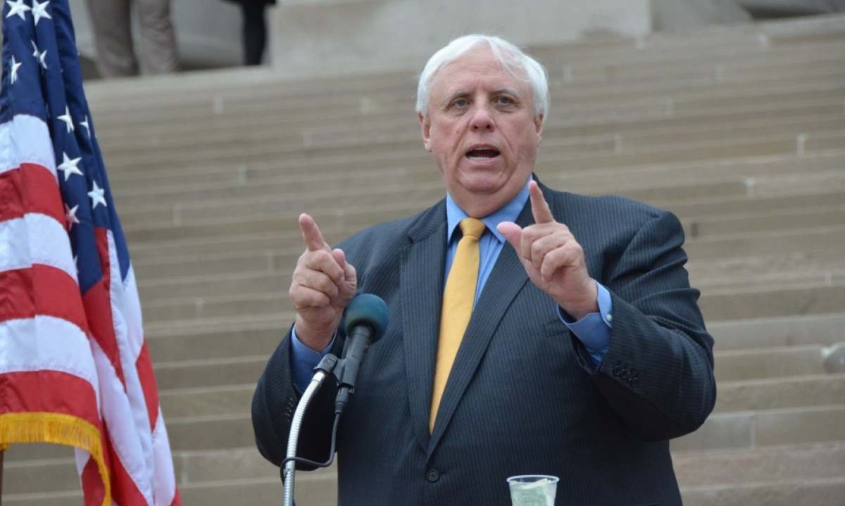 O republicano Jim Justice, da Virgínia Ocidental -  (crédito:  STEVEN ROTSCH/Flickr)