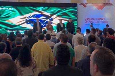 Encontro em hotel de Araxá reúne 82 prefeitos eleitos e reeleitos de MG -  (crédito: Redes Sociais CIMINAS/DivulgaÃ§Ã£o)