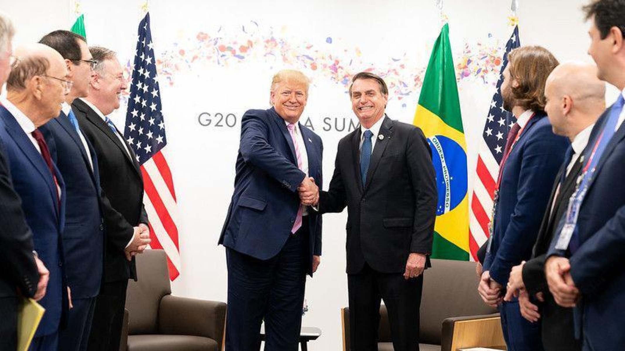 Eduardo Bolsonaro durante encontro com Donald Trump em 2019, na Casa Branca -  (crédito: Joyce N. Boghosian/Casa Branca)