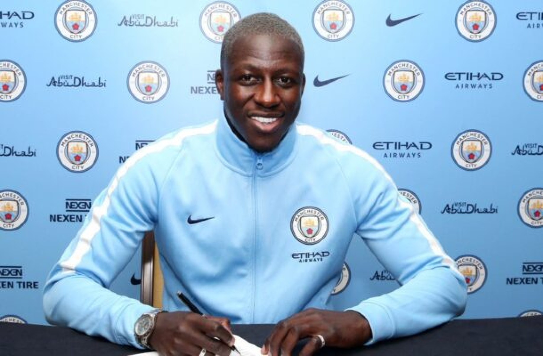 Mendy vence processo milionário contra Manchester City na Justiça