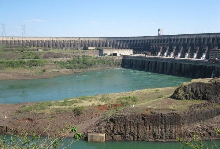 Usina Hidrelétrica de Itaipu bate recorde e entra para o Guinness Book