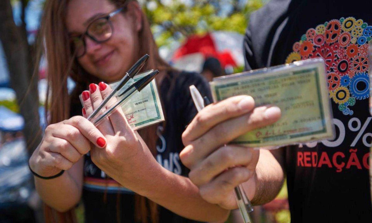 Embora a prova deste domingo seja de exatas, área que exige cálculos, é fundamental que os estudantes dominem conceitos dos fenômenos para chegar às respostas, de acordo com André Rebelo, coordenador do Ensino Médio do Colégio Vital Brasil. -  (crédito: Jesse Matos)