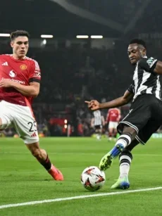 Manchester United supera PAOK e conquista sua primeira vitória na Liga Europa -  (crédito: No Ataque Internacional)
