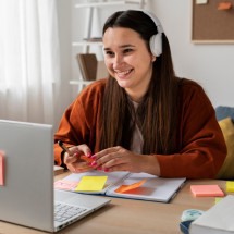 Plataforma cria funcionalidade para alunos e professores
 - DINO