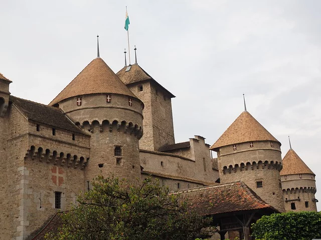 Poder e ostentação: Castelos espetaculares do continente europeu - Hans por pixabay