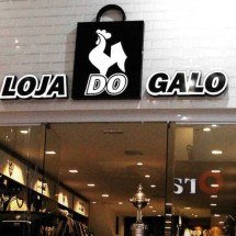 Homem com camisa do Palmeiras assalta Loja do Galo em BH - Redes Sociais