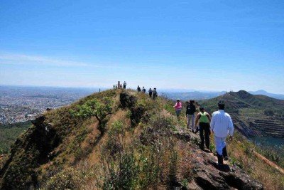 Parque da Serra do Curral, inaugurado em 2012, teve parte das trilhas desativada nos anos seguintes -  (crédito: Alexandre Guzanshe/EM/D.A Press (27/09/2012))