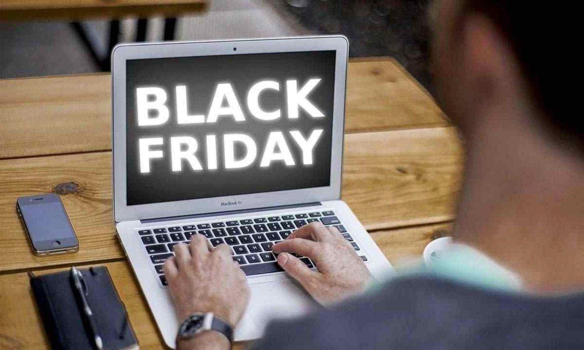 Compras online durante a Black Friday demandam atenção redobrada -  (crédito: Pixabay)