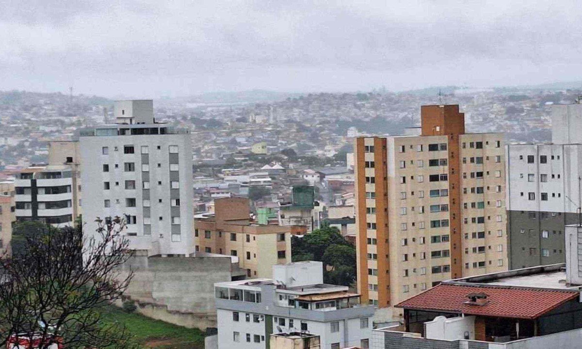 Belo Horizonte e 750 cidades de Minas estão em alerta para chuvas intensas -  (crédito: Marcos Vieira /EM/DA. Press)