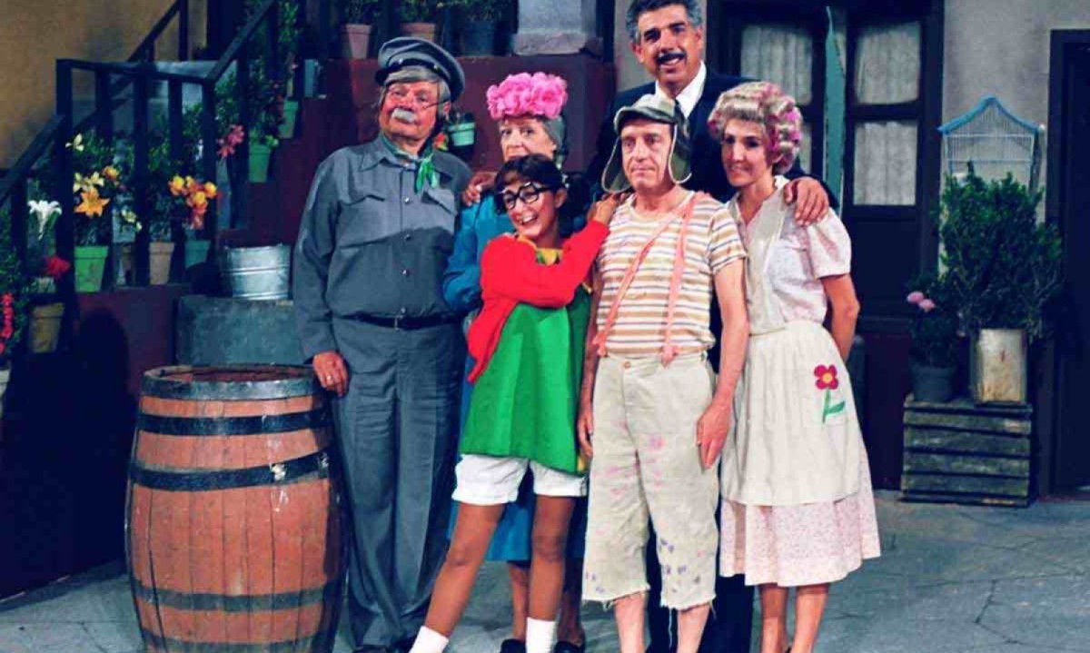 Assim que foi anunciado o retorno de "Chaves" e sua trupe pelo SBT, fãs correram para as redes sociais para celebrar a exibição da série mexicana -  (crédito: TELEVISA/SBT/DIVULGAÇÃO)