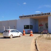 Detento é morto por colegas de cela durante banho de sol no Norte de MG - Luiz Ribeiro /EM/D.A Press