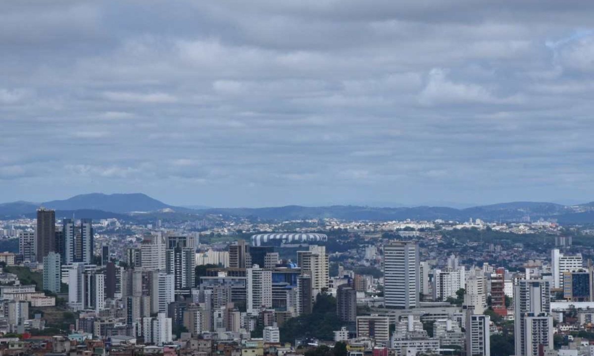 Vista da cidade a partir do Bairro Mangabeiras, na Região Centro-Sul de BH -  (crédito: Gladyston Rodrigues/EM/D.A)