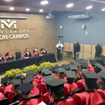 Faculdade Milton Campos celebra jubileu de prata da turma de 1999 - Reprodução/Milton Campos