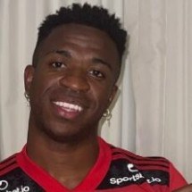 Vinicius Júnior deixa mensagem sobre Atlético x Flamengo na final da Copa do Brasil - No Ataque Internacional