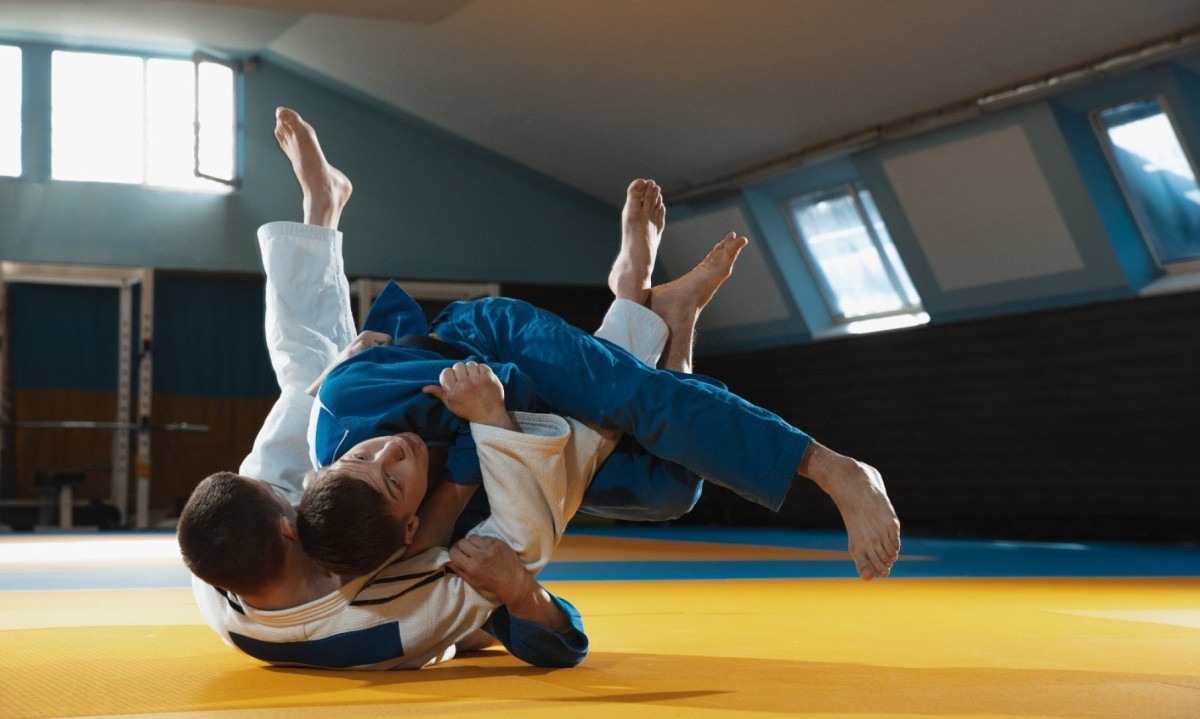 Jiu-Jitsu oferece benefícios para a saúde física e mental -  (crédito: DINO)