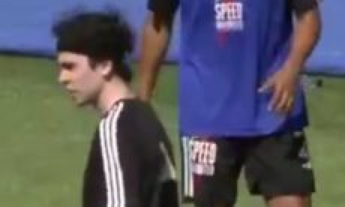 Youtuber disputa torneio profissional de futebol como titular -  (crédito: No Ataque Internacional)