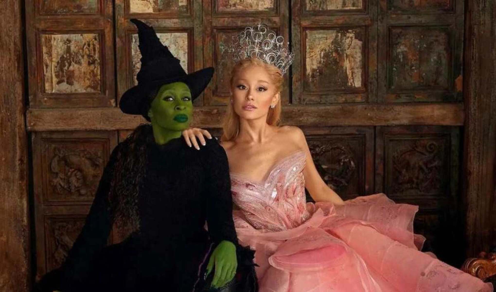 ‘Wicked’: boneca de Ariana Grande indica site pornô, e Mattel assume erro