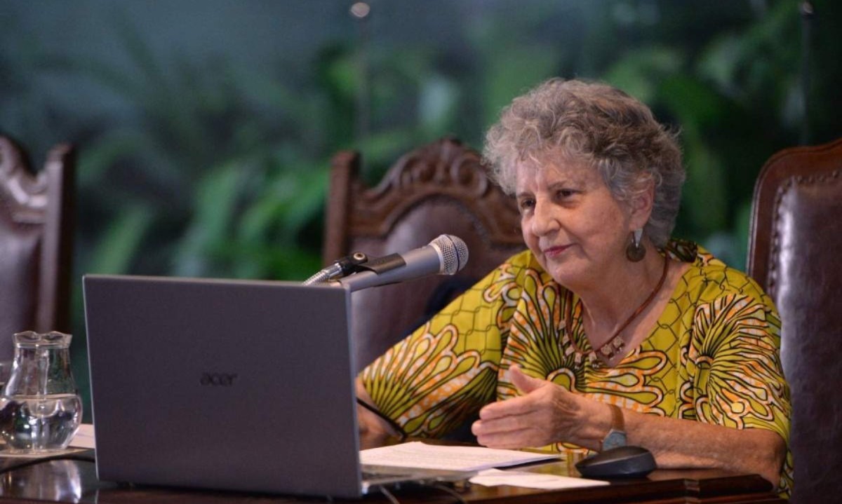 A bióloga e autora mineira Mônica Meyer -  (crédito: Túlio Santos/EM/D.A Press)