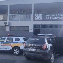Marido tranca esposa no quarto para abusar da enteada de 8 anos - Divulgação/PCMG