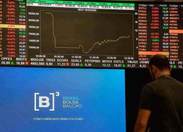 O Ibovespa, o principal índice da bolsa brasileira, empacou nos últimos dias, refletindo a descrença do mercado financeiro -  (crédito: Nelson ALMEIDA/AFP)