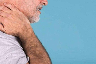 Um dos sintomas do linfoma é o inchaço dos linfonodos, especialmente no pescoço, axilas ou virilha -  (crédito: Freepik)
