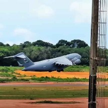 Aviões da Força Aérea dos EUA chegam ao Brasil para visita de Joe Biden - Youtube Canal Plane Spotters Manaus HD