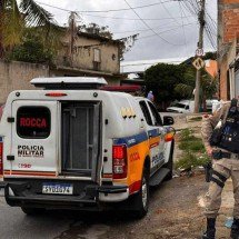 BH: operação apreende granadas, armas e munições, e prende 4 pessoas - Divulgação/PMMG