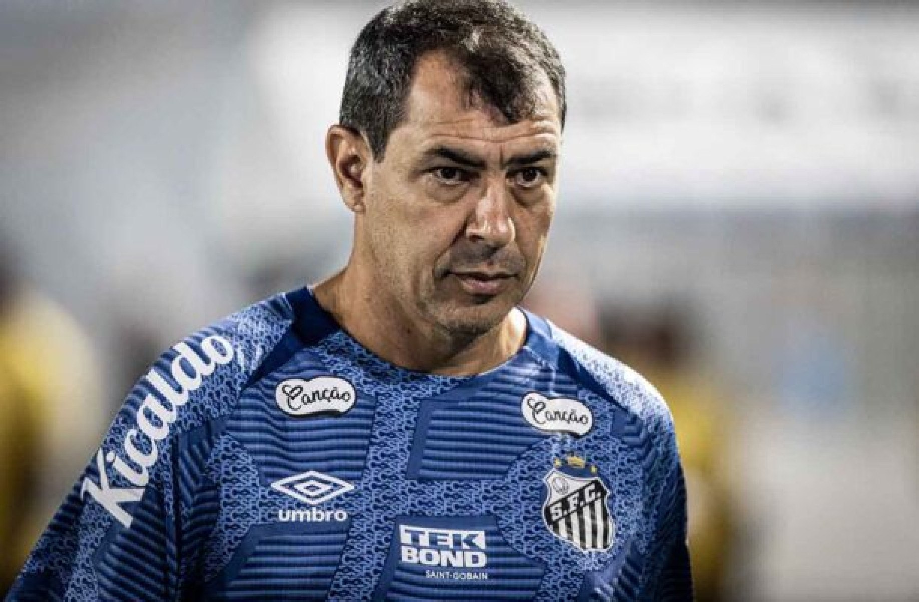 Carille diz que peso de ‘ser Santos’ criou forte pressão na equipe durante Série B