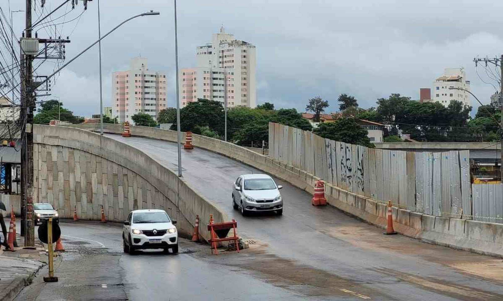 BH: alça do viaduto sobre Cristiano Machado melhora trânsito na região