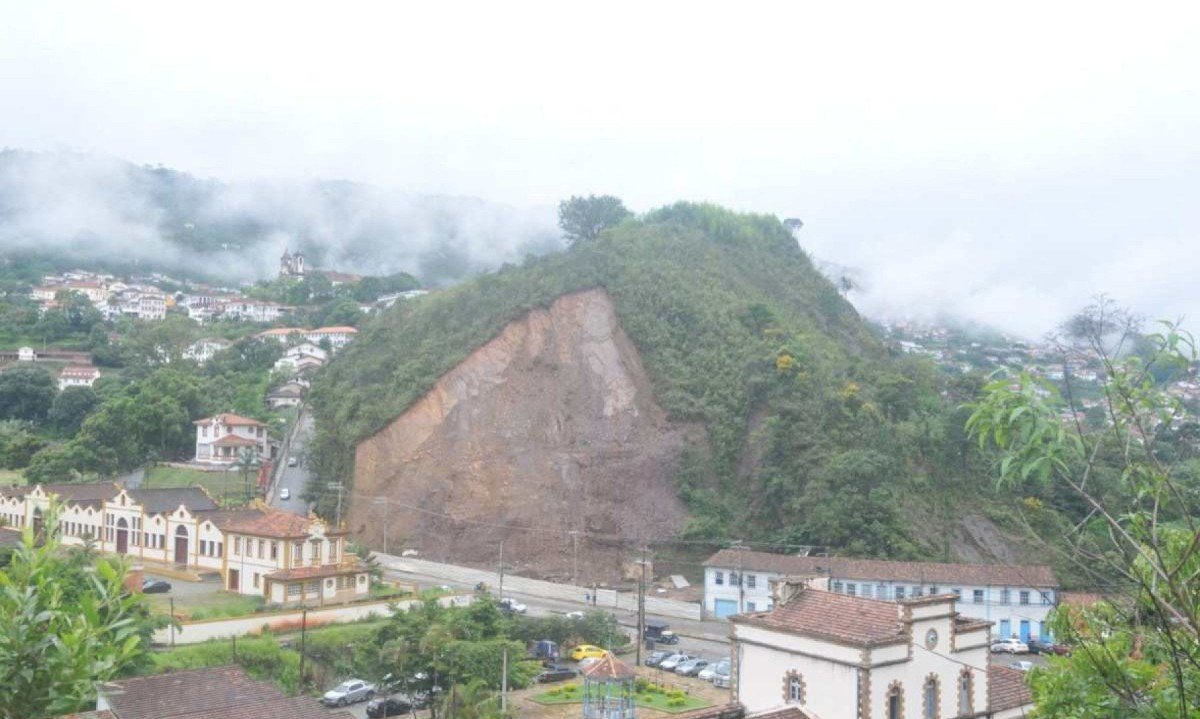 Imagem do Morro da Forca feita em janeiro de 2023 -  (crédito: Leandro Couri/EM/D.A. Press - 06/01/2023)