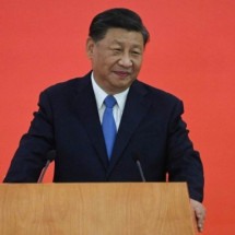 Xi Jinping diz que China está pronta para trabalhar com Trump - Selim Chtayti/AFP